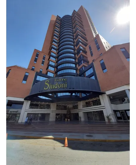 Oficina En Alquiler 29 M2 Av. Bolívar Torre Sindoni Maracay Aragua