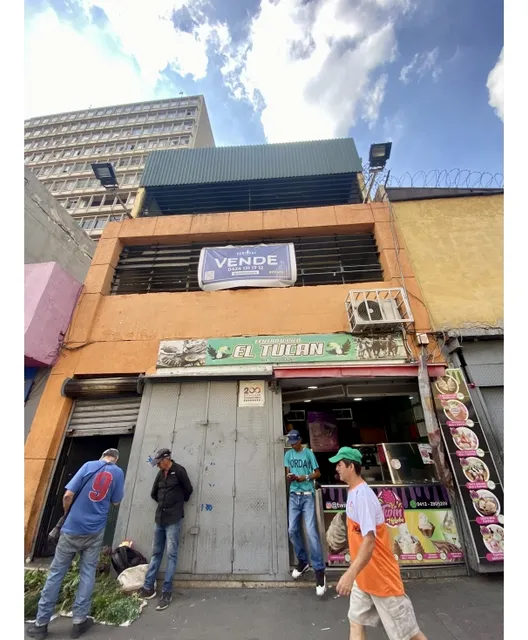 En Venta Edificio Comercial De 875 M2 En La Av Lecuna