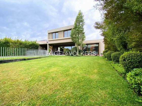 Impecable Casa 4 Dorm, Sector Piedra Roja
