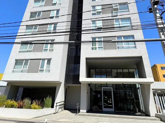 Departamento En El Centro De La Ciudad (79495)