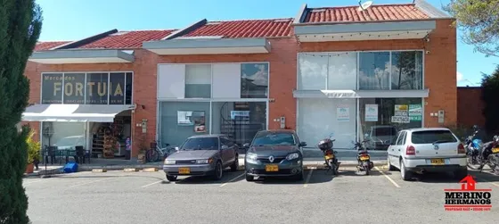 Local En Arriendo En San Antonio De Pereira. Cod A5447