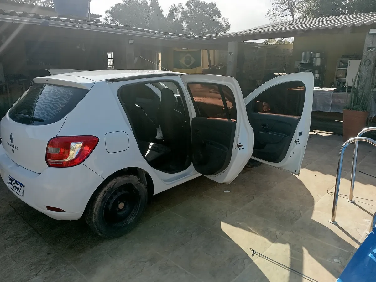 Renault Sandero 2018 1.0 12v Authentique Sce 5p — foto 7