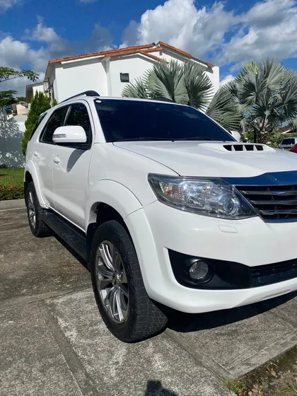 Toyota Fortuner Srv 3.0