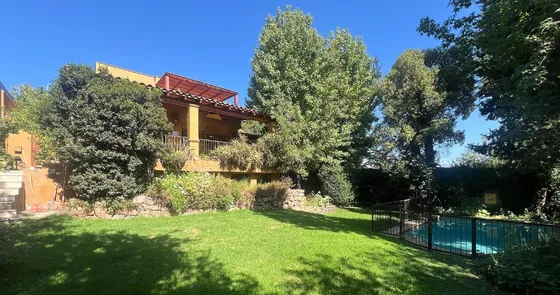 Maravillosa Casa En Los Dominicos.
