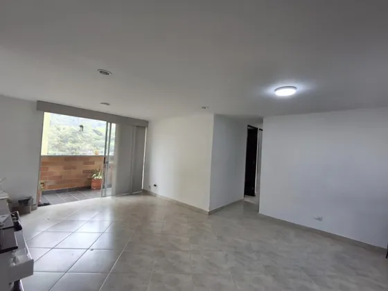  Apartamento En Arriendo Ubicado En Medellín Sector Calasanz (27264).