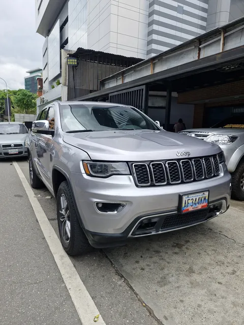 Jeep Gran Cherokke Sport Automatica