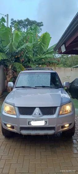 Mitsubishi Pajero Tr4 2.0 Gls Flex 5p