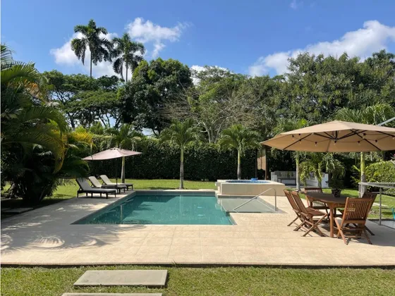 Renta Casa Campestre En Condominio Cerritos Pereira