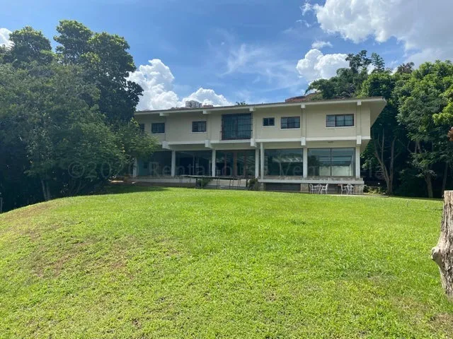 Leandro Manzano Casa En Venta,valle Arriba Mls #25-12214 As