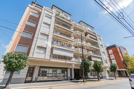 Venta Departamento 5 Ambientes Con Cochera X2 En Ramos Mejia.