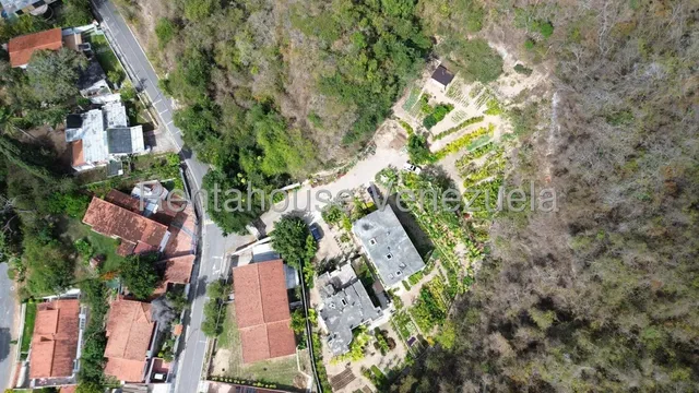 Terreno De 1.364,84 M2 Con Gran Potencial En Calle Cerrada En Venta Prados Del Este I