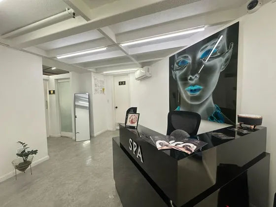 Venta De Spa Y Cosmetología C.c Galerías Prado Del Este. La 