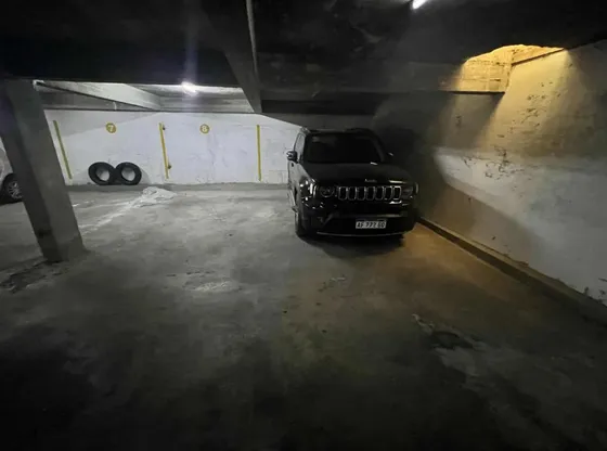 Cochera En Venta - 26mts2 - Lomas De Zamora