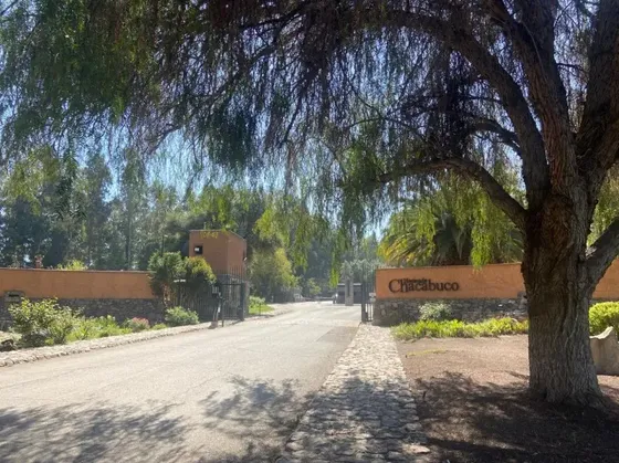 Gran Parcela De 5065 M2, En Hacienda De Chacabuco Colina