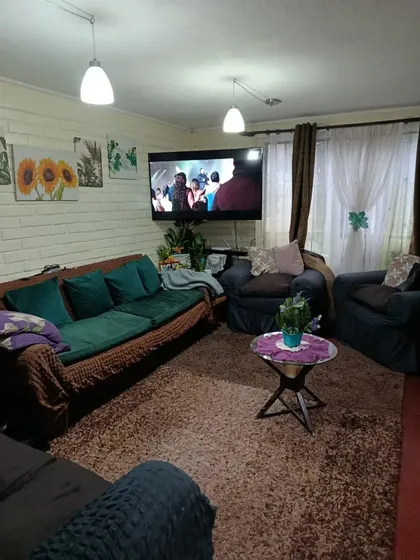 Casa En Venta De 3 Dorm. En Los Andes