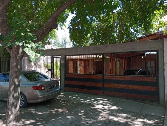 Venta De Casa En Bermejo, Guaymallen, Mendoza.