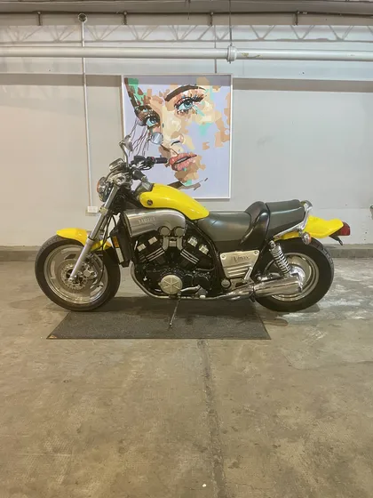 Yamaha Vmax 1200