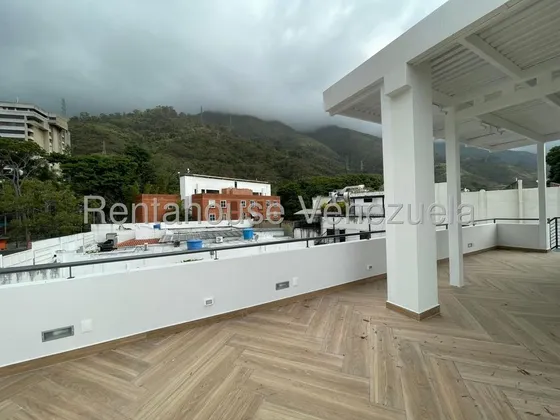 Casa En Venta En La Castellana Remodelada Terraza Chacao Caracas Angela Tochon