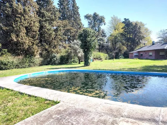 Venta Amplia Casaquinta Pileta Gral Rodriguez