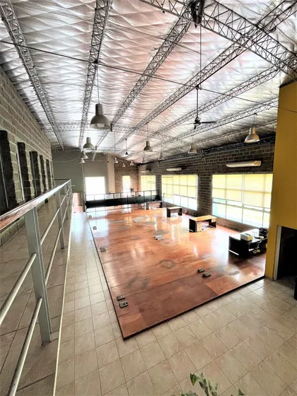 Alquiler Oficinas En Edificio Tipo Loft Lujan 