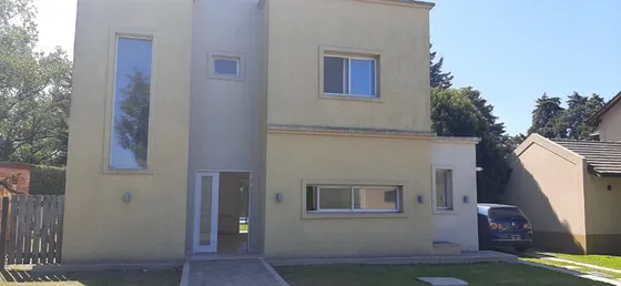 Dueño Directo Alquila Casa C/pileta Y Seguridad Barrio Cerrado Pilar Greenpark 