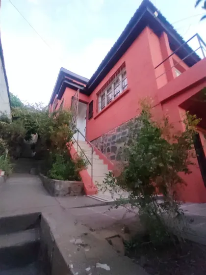 Linda Casa En Venta, Av Perú Con Elcira Lemus