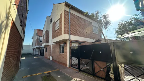 Alquiler Duplex 4 Amb Cochera Y Patio Munro