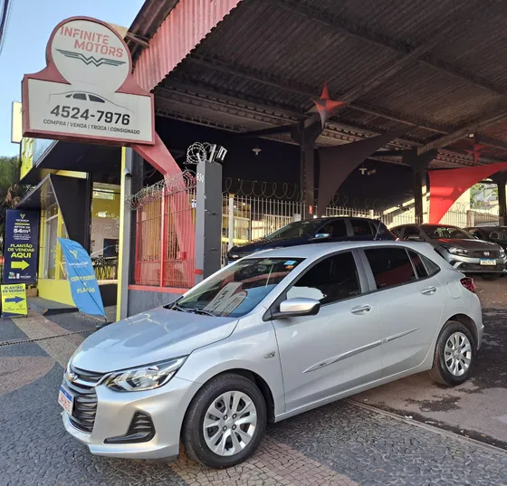Chevrolet Onix 1.0 Lt 5p