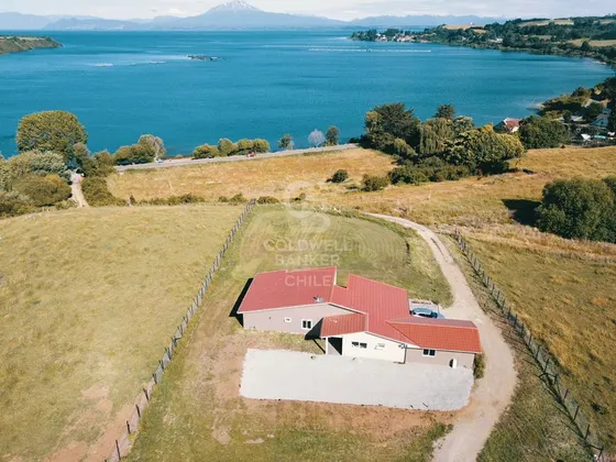 Venta De Casa/frente Al Lago.