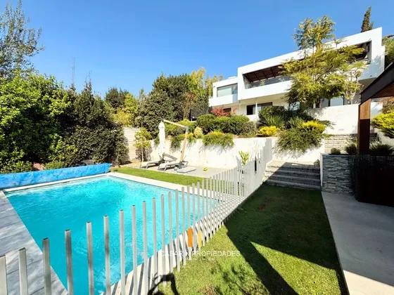 Casa En Venta En Los Trapenses Lo Barnechea