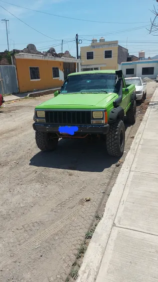 Jeep Cherokee Cherokee Sport 4x4 At