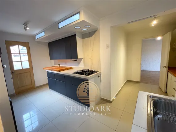 Casa En Venta De 2 Dorm. En Machalí