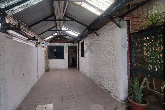 Casa Amplia, Ideal Para Remodelar