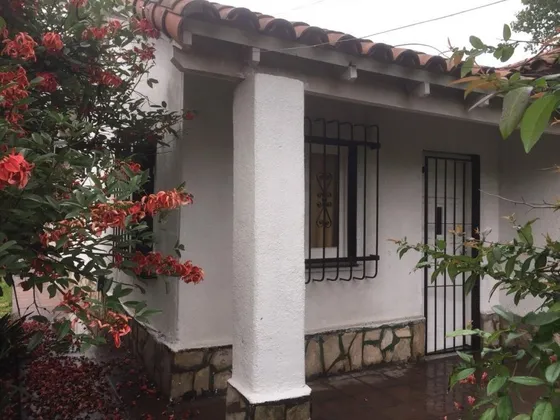 Hermosa Casa Quinta En Alquiler En Monte Grande!!! Francisco Narciso De Laprida 800