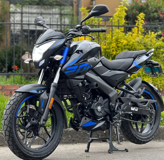 Bajaj Pulsar Ns200 Fi Abs Negro Azul 2023