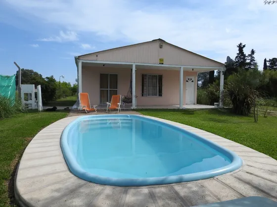 Casa Quinta, Disponible 