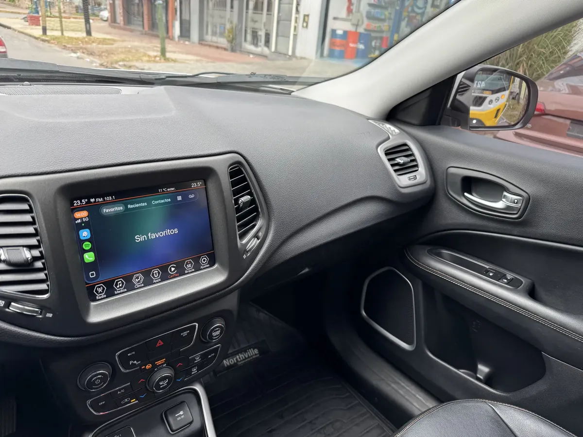 Jeep Compass 2.4 Longitude518607458891223049