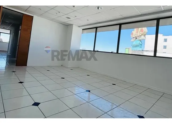 Oficina En Arriendo