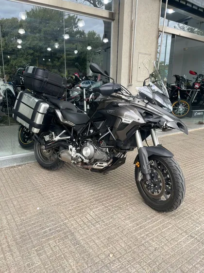 Benelli Trk 502