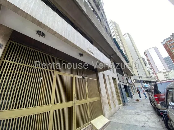 Apartamento En Venta Parroquia La Candelaria  Mls #25-23178