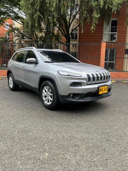 Jeep Cherokee 3.2 Longitude