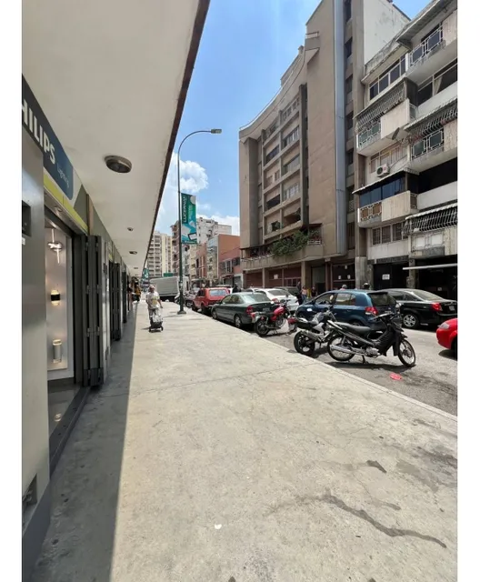 Local En Venta En Chacao A Pie De Calle 33 Mst2