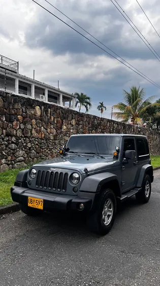 Jeep Wrangler 3.6 Sport