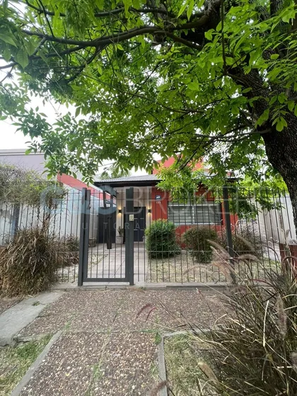 Casa En Venta Castelar Oportunidad