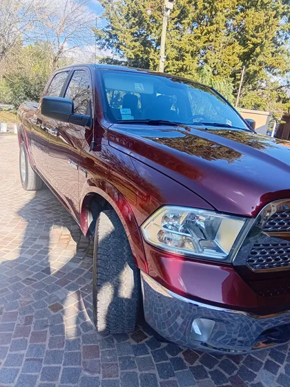 Ram 1500 5.7 Laramie Atx V8