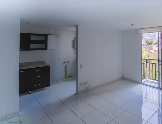 Apartamento En Venta En Senderos De La 80 Calasanz. Cod V13110