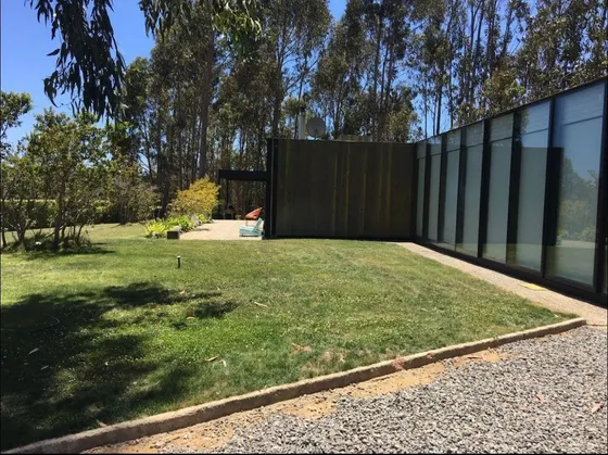 Increíble Casa Con Vista Al Mar En Condominio Consolidado!