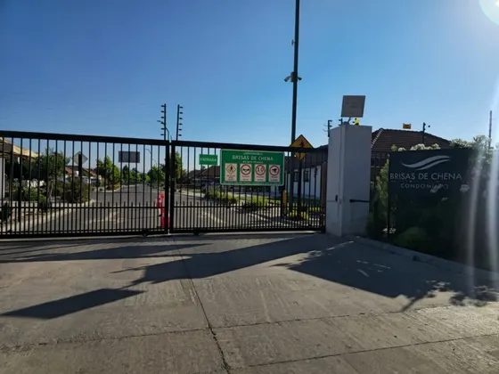 Gran Propiedad En Venta Con Amplio Terreno Y Áreas Verdes