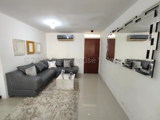 Dennymar, Vende Bello Y Acogedor Apartamento En Piso 2, Al Este De La Ciudad, Fresco Y Moderno Distr. En 3 Hab C]c 2 Baños, Vig 24]7 Y Otras Bondades Que Te Invito A Descubrir Contáctame. B5c0a6