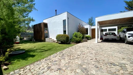 Casa En Venta, Sector Nogales. Machalí. 